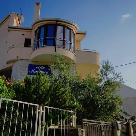 Marusia Front Seget-trogir